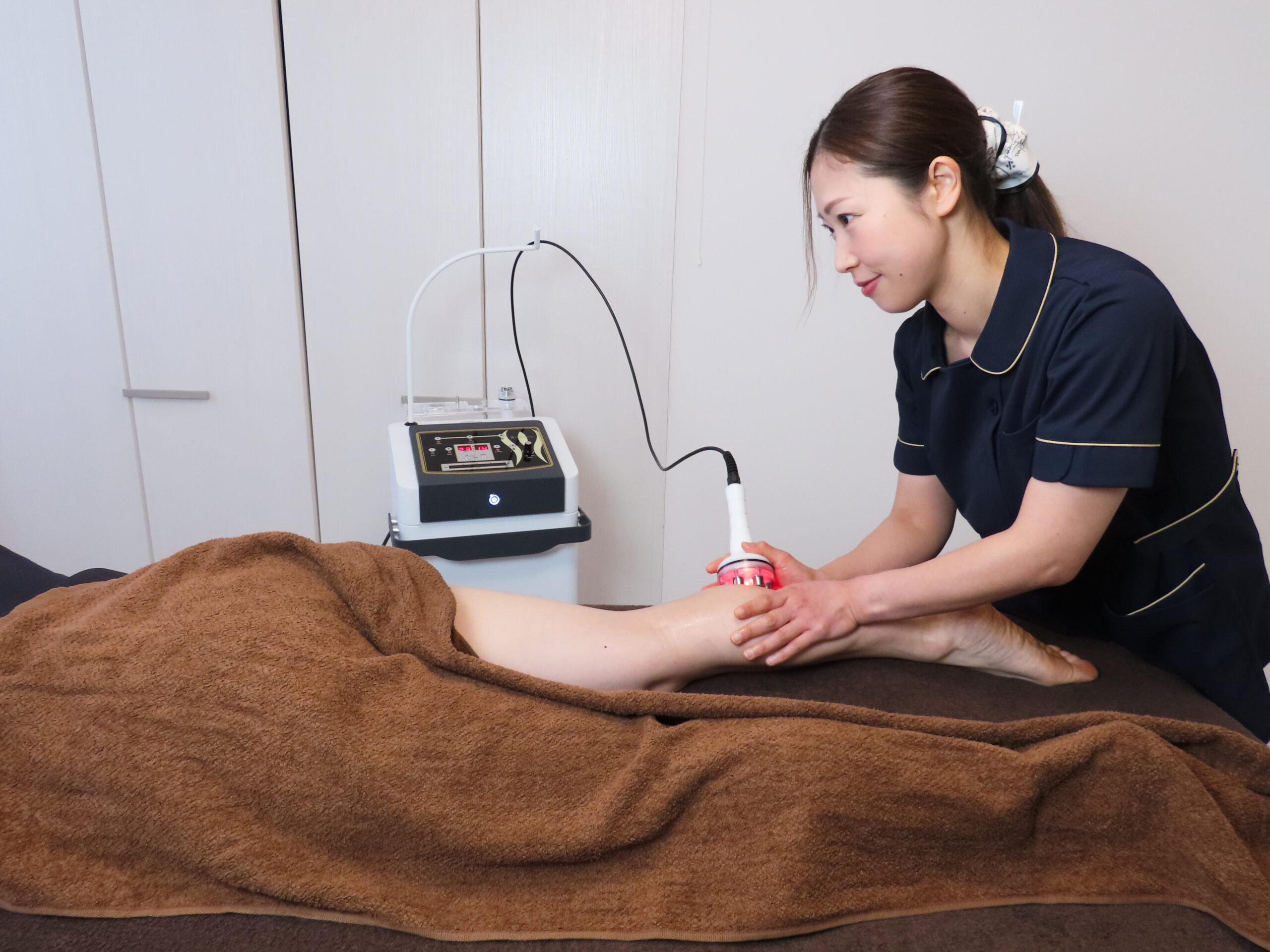 セルライト解消のために効果的な施術頻度は？脚やせ専門プライベート